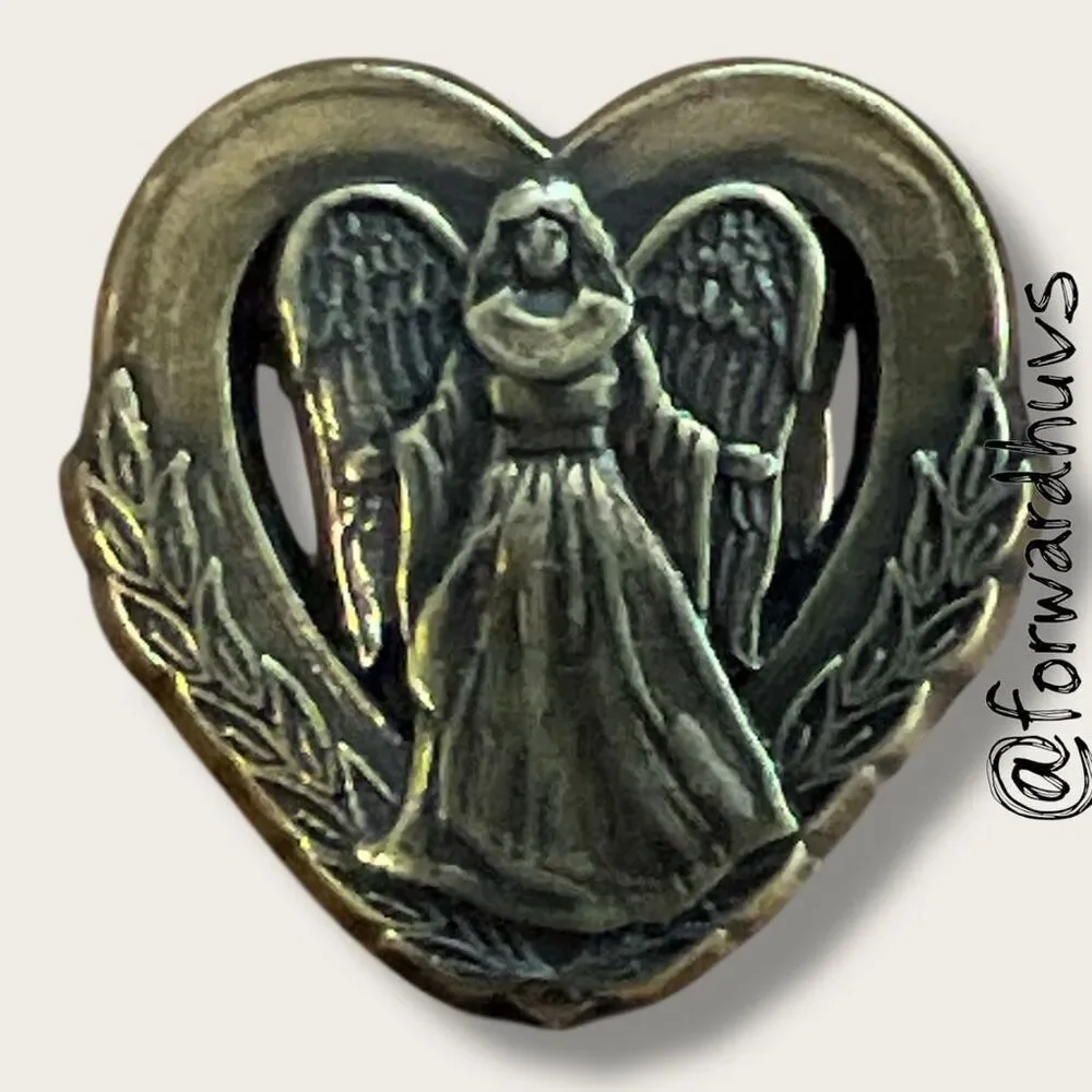 D+D Marketing Angel in Heart Pin – Bronze Gold Tone